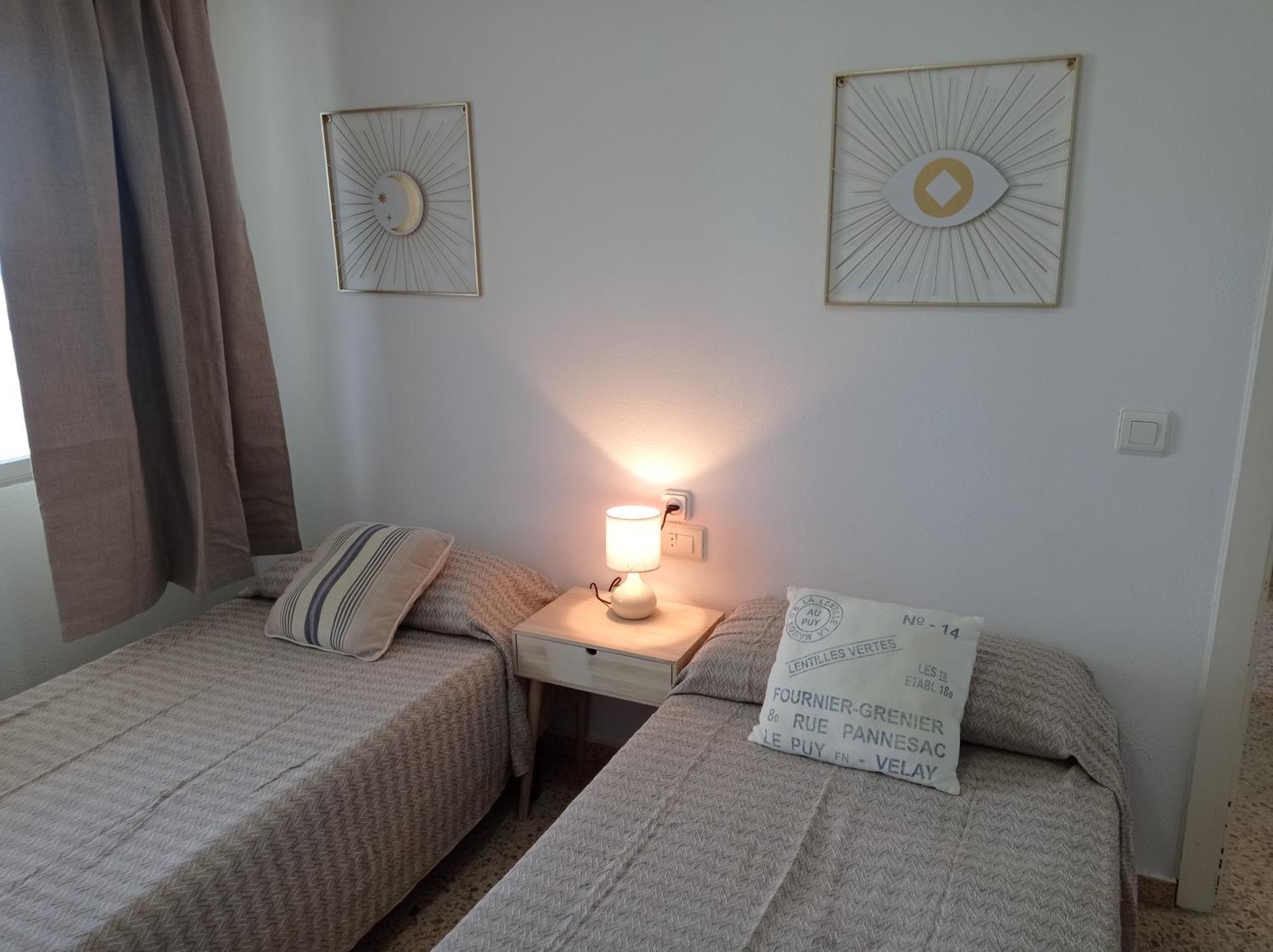 Apartamentos Infante Primera Linea - Solo Familias Serviplaya Playa de Gandia Pokój zdjęcie
